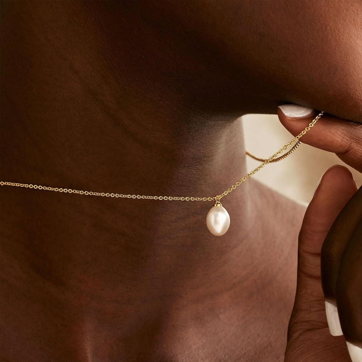 Gold Pearl Necklaces for Women Trendy Wedding Bridesmaid Jewelry Gifts